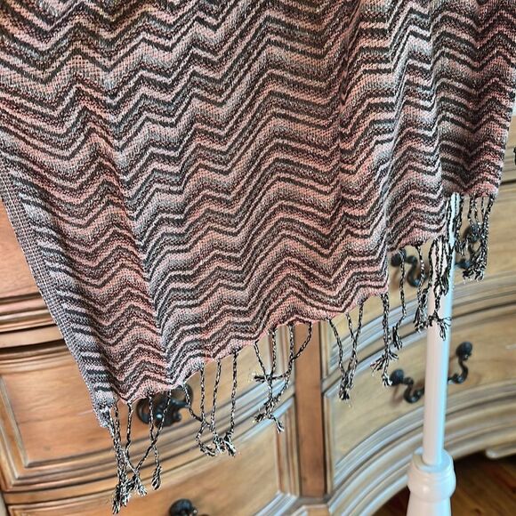 Scarf - Picture 3 of 5